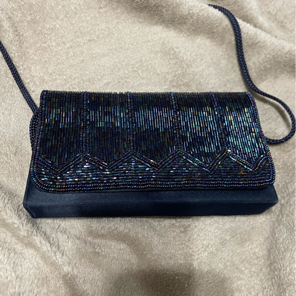 Elegant Navy Beaded Clutch